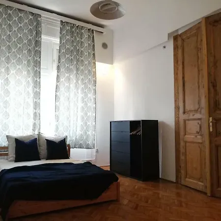 公寓 Classic Apartment, By Downtown & Metro *